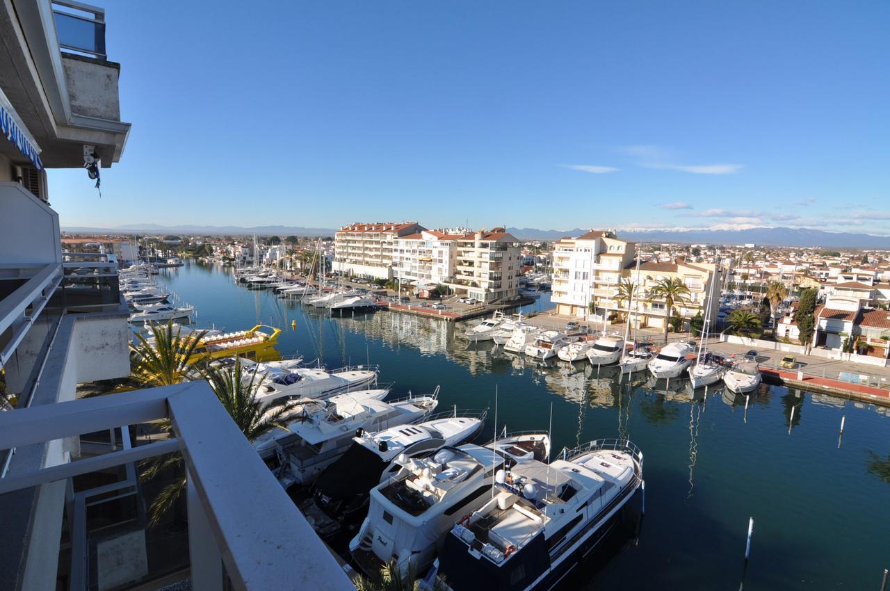 Rnet - Nautic Empuriabrava Apartment Ngoại thất bức ảnh
